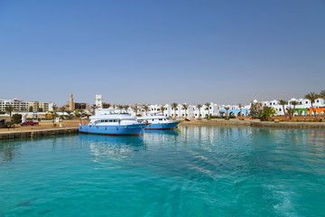 Fototapeta na wymiar Hurghada harbor in Egypt