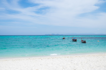 Fototapeta na wymiar fishing boats on the beautiful beach at Lipe Island ,background