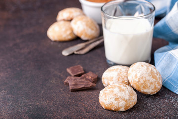 Gingerbreads, milk and chocolate