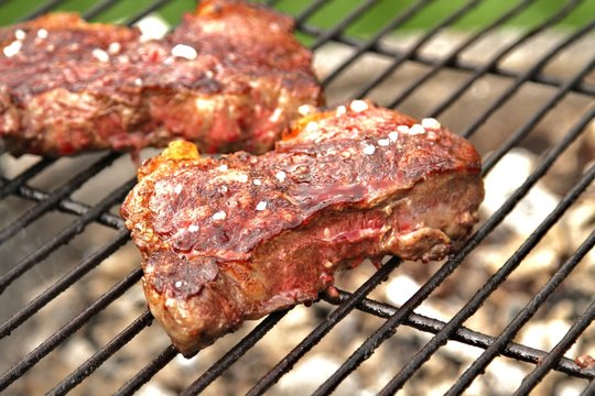 saftige Steaks / Rindfleisch / Gegrillt