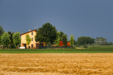 Obraz premium Country landscape near Fiorenzuola (Piacenza, Italy)