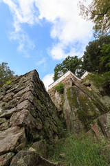 Fototapeta na wymiar 備中松山城 石垣・土塀 -天守が残る日本で唯一の山城-