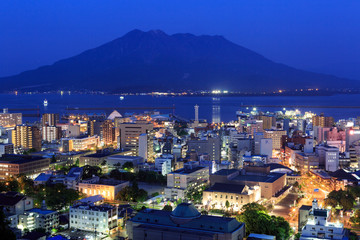 Fototapeta na wymiar 桜島の夜景 -城山展望台からの眺望-