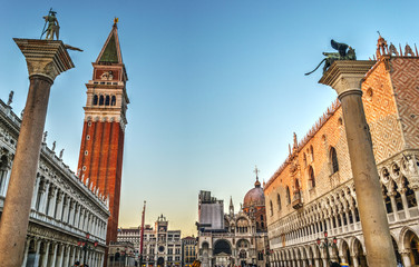 Fototapeta na wymiar San Marco square in Venice at sunset