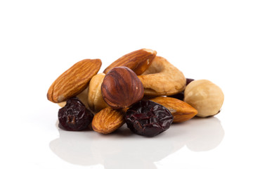 Mix nuts, dry fruits and grapes