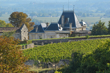 Saint-&Eacute;milion, ch&acirc;teau Ausone, Gironde, France