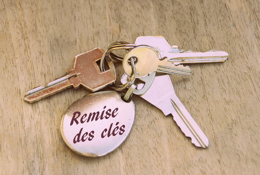 Remise De Cle Photos Royalty Free Images Graphics Vectors Videos Adobe Stock