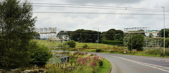Overhead power cables and scaffold