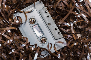 Cassette tape with pull-out tape