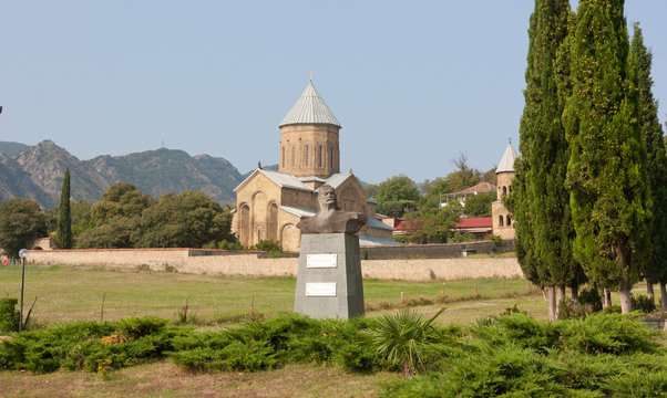 Samtavro Transfiguration Orthodox Church and Nunnery of St. Nino in Mtskheta.The monument to the famous Georgian wrestler, circus performer and movie Sandro Kandelaki. Georgia