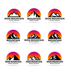 Obraz premium Set of various vector mountains on the sunset background