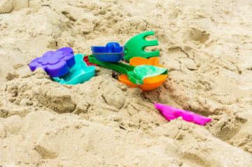 Toys to play with sand