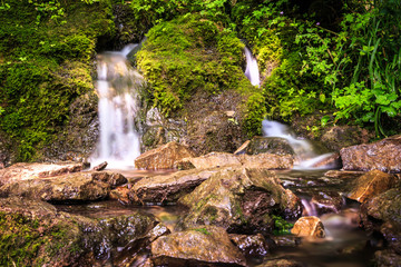 Obraz premium Wasserfälle von Triberg im Schwarzwald Wasserfall und Wildbach