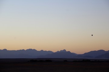 sonnenaufgang in der wüste Namibias