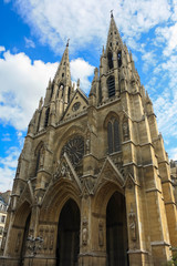 Fototapeta na wymiar Catholic Cathedral in Paris