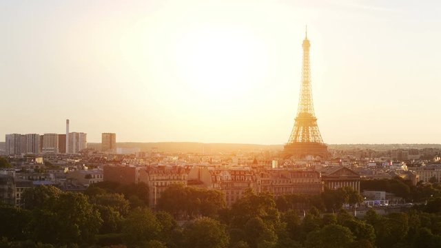  High quality video of aerial view on Eiffel Tower in Paris in 4k slow motion 60fps