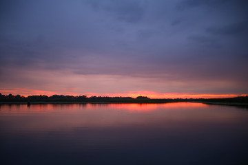 Fototapeta premium Sunset on river 