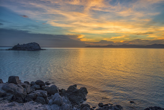 Bahia Ensenada de Muertos, Frente a Isla Cerralvo, La Paz Baja California Sur. Mexico