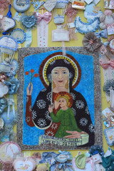 Fototapeta premium Vierge ˆ l'Enfant. Ex-Voto. Sanctuaire de Notre-Dame du Sang. Re. Italie. / Virgin and Child. Ex-Voto. Shrine of Our Lady of Blood. Re. Italy...