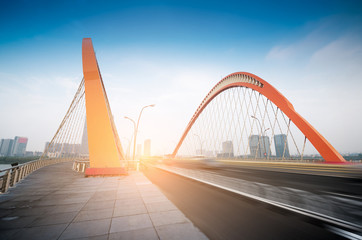 Obraz premium the night of modern bridge