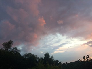 Wolken bei Sonnenuntergang