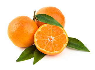 Fresh mandarins with leaves