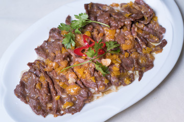 Beef baked with apples