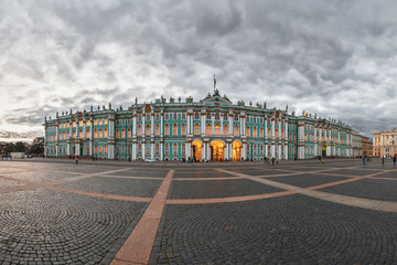 Autumn evening at the Winter Palace