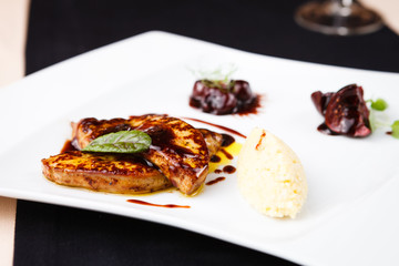 Fried foie gras with cherry sauce