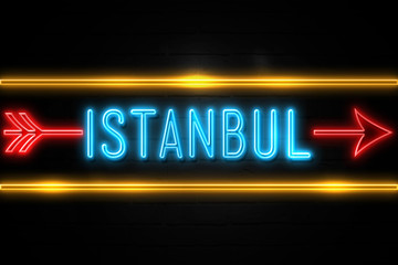 Obraz premium Istanbul - fluorescent Neon Sign on brickwall Front view