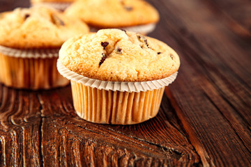 muffin on desk 