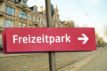 Obraz premium Schild 211 - Freizeitpark