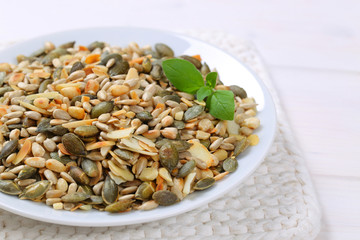 Seed mix for salads or soups