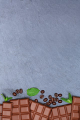 Schokolade Milchschokolade Tafel Schiefertafel Essen hochkant Textfreiraum von oben