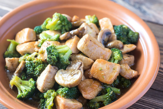 Chicken and Broccoli Stir Fry