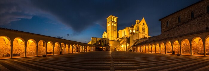 Italy beauty, Basilica of Saint Francis of Assisi, Assisi, Umbria - obrazy, fototapety, plakaty