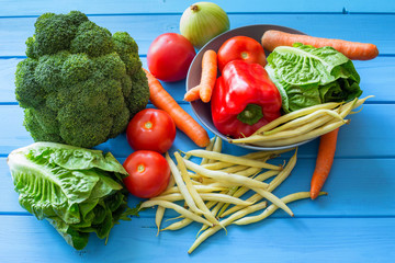 Various types of fresh vegetables that are exellent for vegetarian meals as well as ingredients healthy of dishes