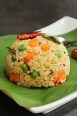 Broken wheat Upma