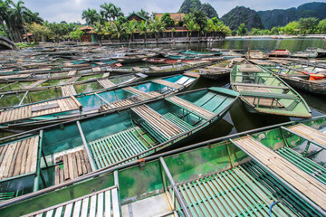 Fototapeta na wymiar Ninh Binh Vietnam Boats