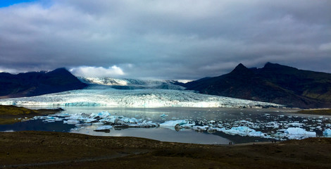 Fototapeta na wymiar Glacier - Jokulsarlon - Iceland