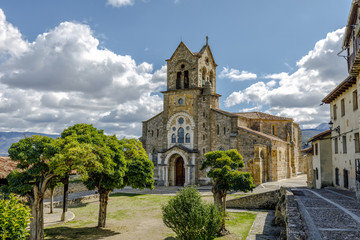 Fototapeta na wymiar Parochial church of San Vicente Martir and San Sebastian, Frias Burgos