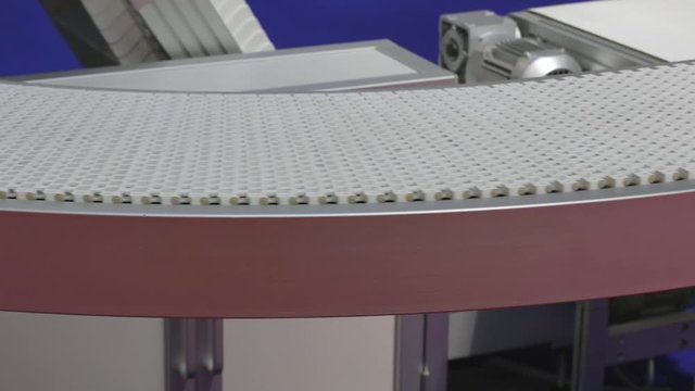 Plastic Conveyor Belt Production Line in Factory