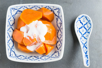 Thai food dessert : Sweet potato (cassava or tapiopca) in syrup