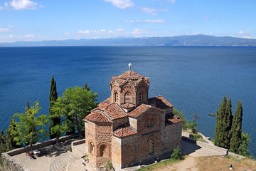 Fototapeta na wymiar Jovan Kaneo church on Lake Ohrid landscape