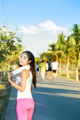 Fototapeta premium Teenage girls are jogging in the park.