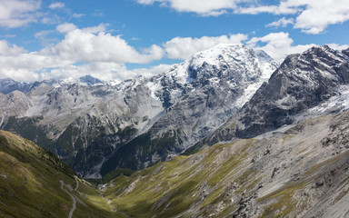 Fototapeta na wymiar View from the top of famous Italian Stelvio High Alpine Road