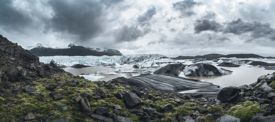 Vue panoramique spectaculaire du glacier Svinafellsjokull et du pic Hvannadalshnukur dans l& 39 est de l& 39 Islande