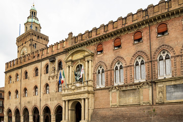 Fototapeta na wymiar Bologna Palazzo Comunale