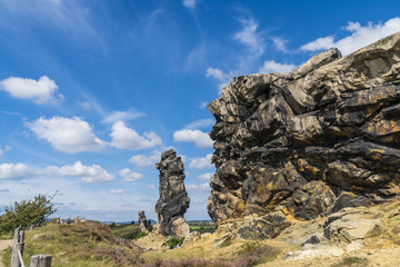 Die Teufelsmauer im Harz bei Thale ( Sachsen-Anhalt )
