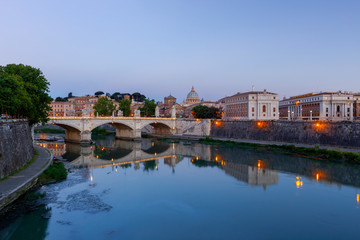 Fototapeta na wymiar Rome. Quay along the Tiber at dawn.